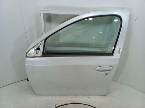 PORTA DIANTEIRA ESQ TOYOTA ETIOS 1.3 2015