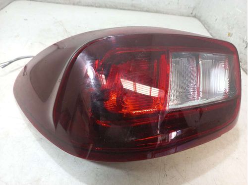 LANTERNA ESQUERDA RENAULT KWID 1.0 2023