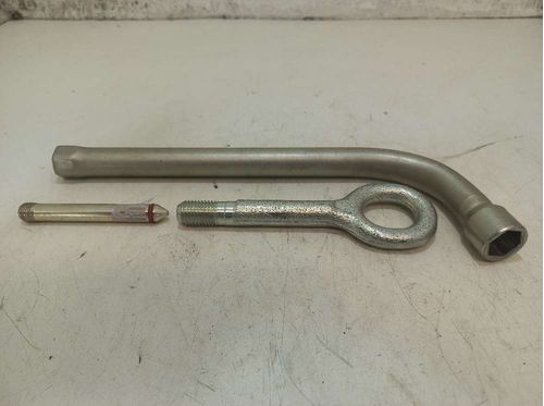 CHAVE DE RODA FIAT TORO 2.0 2020
