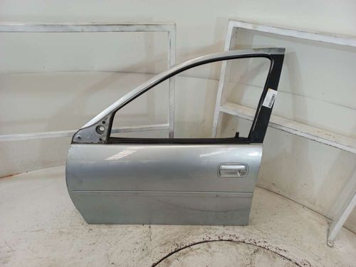 PORTA DIANTEIRA ESQ CHEVROLET CLASSIC/ 1.0 2012