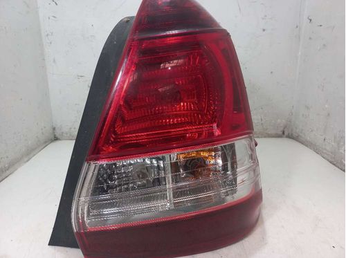 LANTERNA DIREITA TOYOTA ETIOS 1.5 2020