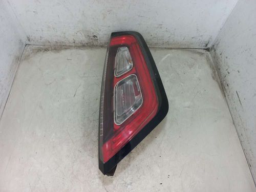 LANTERNA DIREITA FIAT PUNTO 1.6 2014