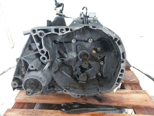 CAMBIO MANUAL / CX DE MARCHA RENAULT LOGAN 1.6 2016