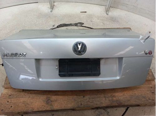 TAMPA TRASEIRA VOLKSWAGEN PASSAT 2.8 2004