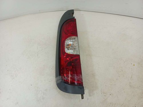 LANTERNA ESQUERDA FIAT FIORINO 1.4 2015