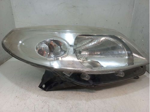 FAROL DIREITO RENAULT SANDERO 1.6 2008