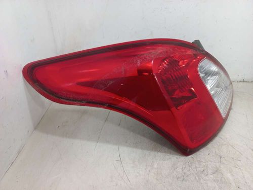 LANTERNA ESQUERDA NISSAN VERSA 1.0 2018