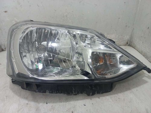 FAROL DIREITO TOYOTA ETIOS 1.5 2015