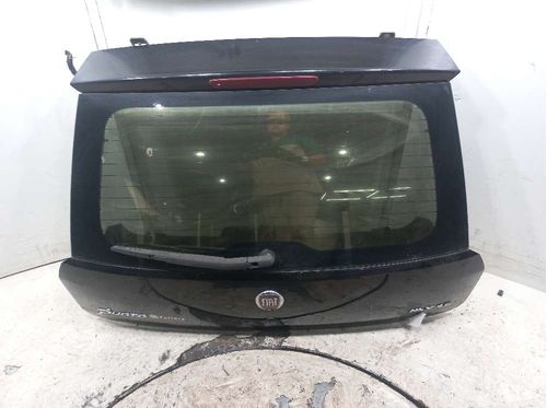 TAMPA TRASEIRA FIAT PUNTO 1.8 2010