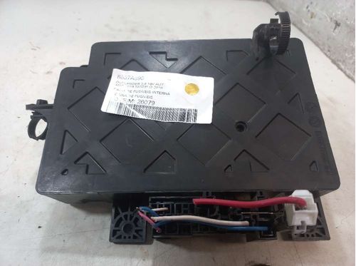 CAIXA DE FUSIVEIS MITSUBISHI OUTLANDER 2.0 2016