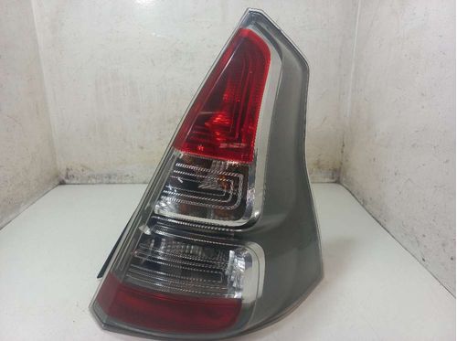 LANTERNA DIREITA RENAULT SANDERO 1.6 2012