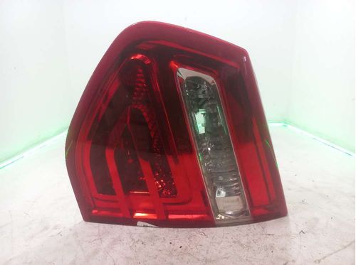 LANTERNA DA TAMPA DIREITA CITROEN C4 2.0 2019