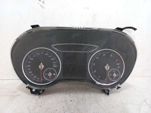 PAINEL DE INSTRUMENTOS MERCEDES BENZ CLASSE 1.6 2015