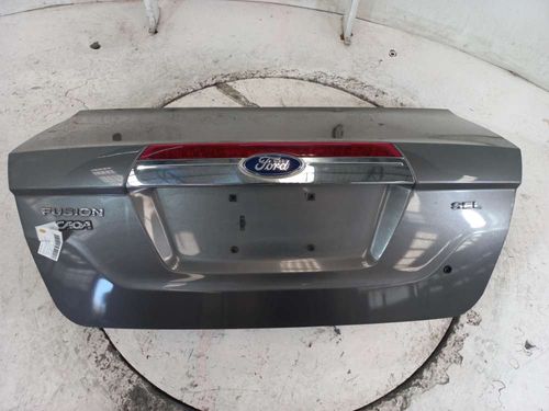 TAMPA TRASEIRA FORD FUSION 2.5 2010