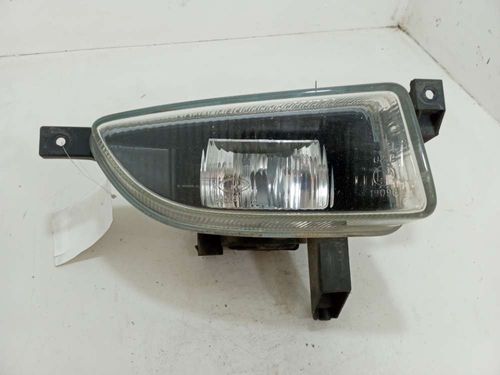 FAROL AUXILIAR DIREITO CHEVROLET ZAFIRA 2.0 2003