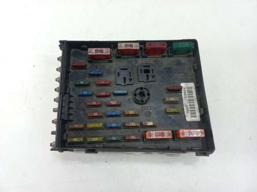 CAIXA DE FUSIVEIS VOLKSWAGEN PASSAT 2.0 2006