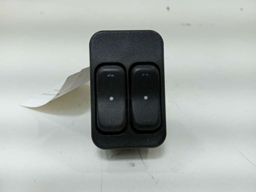 INTERRUPTOR VIDRO DIANT. ESQ CHEVROLET MONTANA 1.4 2015