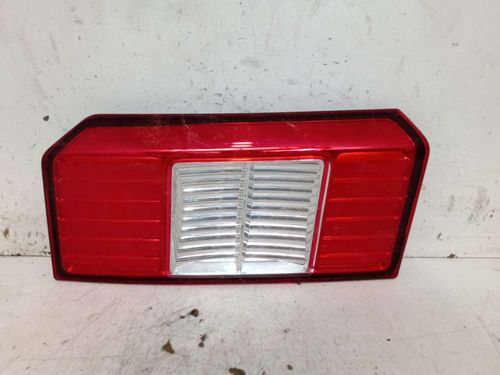 REFLETOR FIAT STRADA 1.8 2011