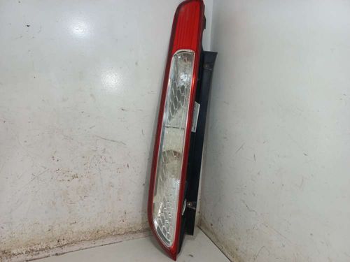 LANTERNA ESQUERDA FORD FOCUS 2.0 2012