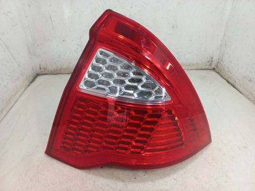 LANTERNA DIREITA FORD FUSION 2.5 2012