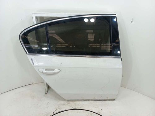 PORTA TRASEIRA DIR VOLKSWAGEN PASSAT 2.0 2011