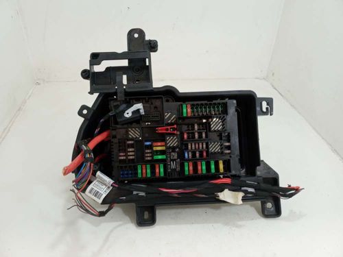 CAIXA DE FUSIVEIS BMW 320I 2.0 2020
