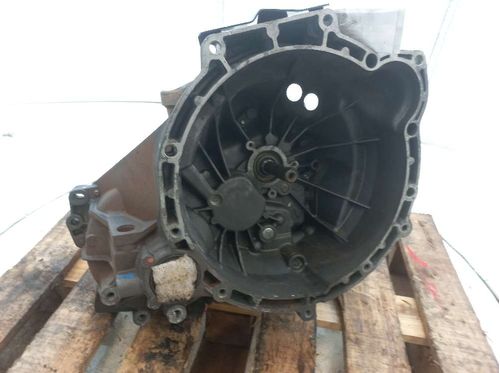 CAMBIO MANUAL / CX DE MARCHA FORD KA+ 1.5 2015