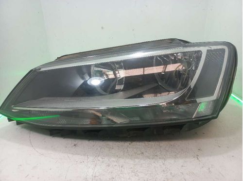 FAROL ESQUERDO VOLKSWAGEN JETTA TRENDLINE 1.4 TSI 16V 4P AUT. 1.4L 2016