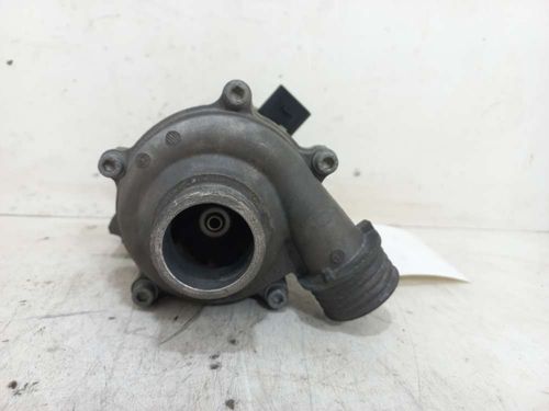 BOMBA DE AGUA BMW 320I 2.0 2018