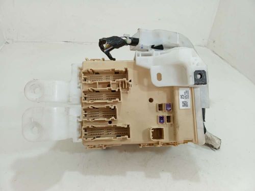CAIXA DE FUSIVEIS TOYOTA COROLLA 1.8 2017