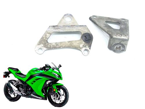Suporte Carenagem Inferior Kawasaki Ninja 300 13-18