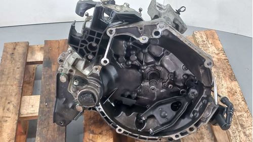 CAMBIO MANUAL / CX DE MARCHA PEUGEOT 2008 1.6L 2016