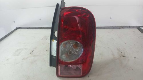 LANTERNA DIREITA RENAULT DUSTER 1.6 2013