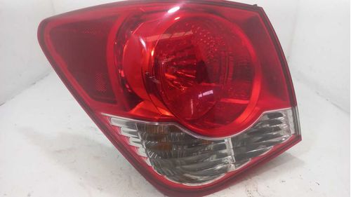 LANTERNA ESQUERDA CHEVROLET CRUZE 1.8 2015