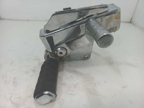 PEDALEIRA DIREITA - MOTOCICLETA HONDA VTX 1800 2006