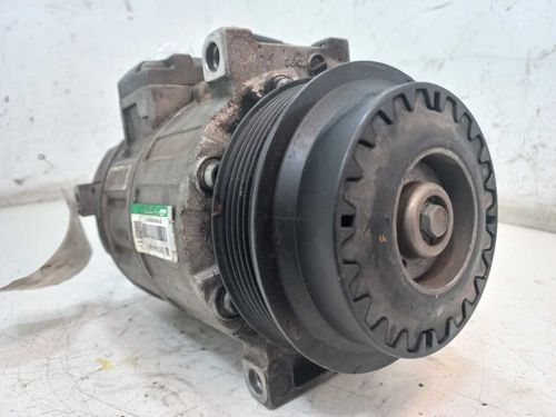 COMPRESSOR DO AR CONDICIONADO MERCEDES BENZ C180 1.6 2013