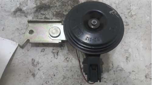 BUZINA TOYOTA YARIS 1.5 2022