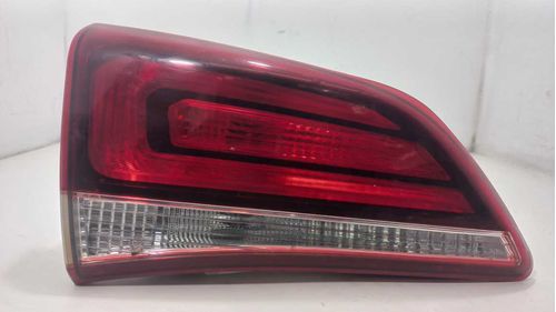 LANTERNA DA TAMPA ESQUERDA HYUNDAI HB20X 1.6 2016