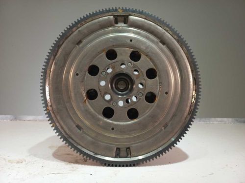 VOLANTE DO MOTOR MERCEDES BENZ SPRINTER 2.2 2022