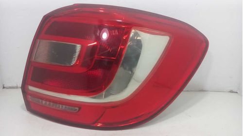 LANTERNA DIREITA RENAULT SANDERO 1.0 2018