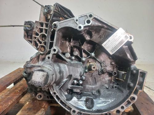 CAMBIO MANUAL / CX DE MARCHA PEUGEOT 208 1.6 2015