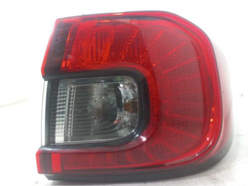 LANTERNA DIREITA FIAT ARGO 1.8 2020
