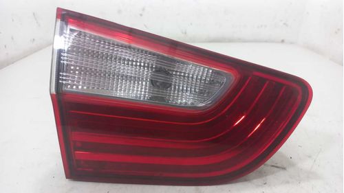 LANTERNA DA TAMPA ESQUERDA FIAT GRAND SIENA 1.6 2015