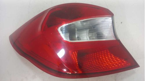 LANTERNA ESQUERDA FORD KA 1.0 2015