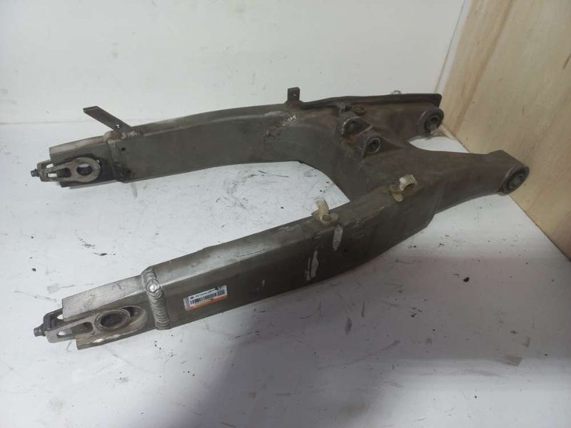 balanca-motocicleta-honda-hornet-600-2009-3502d0f8-a20a-4afd-8627-67104d7d793b