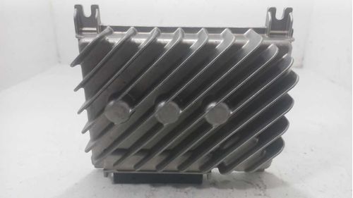 AMPLIFICADOR DE ANTENA VOLKSWAGEN JETTA 2.0 2021