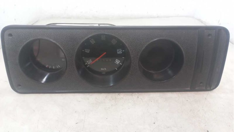 painel-de-instrumentos-volkswagen-kombi-standard-1-6-1996-ade21c04-76f1-43c0-ac7b-a8beefbf4a58