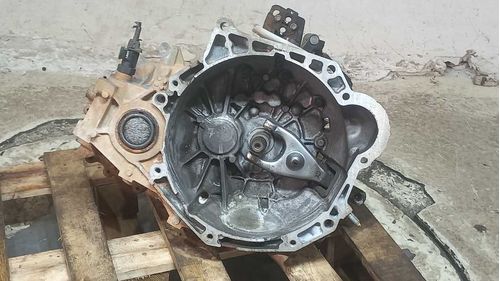 CAMBIO MANUAL / CX DE MARCHA HYUNDAI HB20S 1.6 2014