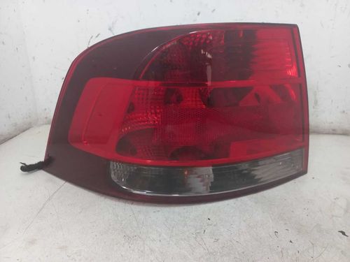 LANTERNA ESQUERDA VOLKSWAGEN VOYAGE 1.6 2013
