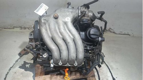MOTOR COMPLETO VOLKSWAGEN GOLF 2.0 2000